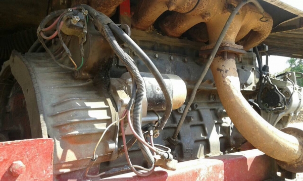 ขายรถเกี่ยวข้าว ศักดิ์พัฒนาการเกษตร เครื่อง 6D16 195 แรงม้า รถพร้อมใช้ครับ