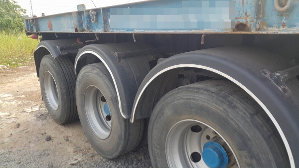 หางพื้นเรียบสามเพลา RCK ขายไปชลบุรีเรียบร้อยแล้วจ้า ขอบคุณคะ หางพื้นเรียบสามเพลา RCK ขายไปชลบุรีเรียบร้อยแล้วจ้า ขอบคุณคะ