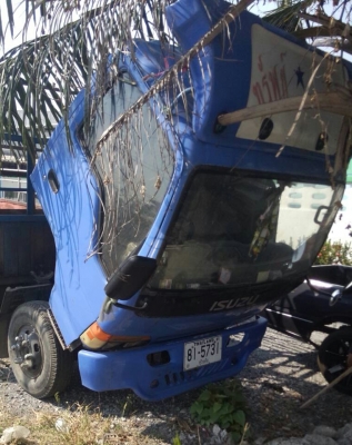 หกล้อ อีซูซุ NPR120ปี44 แอร์ พ.เวอร์ ช่วงยาว4.30ม สภาพพร้อมใช้งาน ทะเบียนพร้อมโอน หกล้อ อีซูซุ NPR120ปี44 แอร์ พ.เวอร์ ช่วงยาว4.30ม สภาพพร้อมใช้งาน ทะเบียนพร้อมโอน