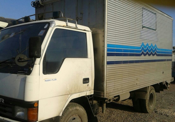 หกล้อ มิตซู FE444E 4D31-110 ปี35 ตู้แห้ง ช่วงยาว 4.30ม สภาพสวยบางเดิมๆพร้อมใช้ ทะเบียนพร้อมโอน