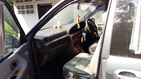 รถหลุดจำนำ ครับ รถตู้ KAI CARNIVAL ปี45 รถสวยครับ ขายเป็นอะไหล่ ตามสภาพ ครับ