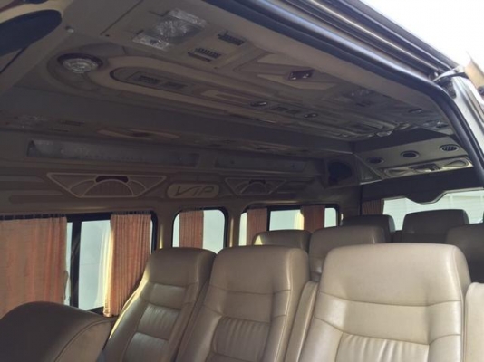 โทร 0922726668 คุณตันหยง รถตู้เบสมือสองฝั่งธน รถตู้ดีเซลล์ ปี 07 แต่งวีไอพี แอร์ไมโครบัส เบาะ 3 แถว ราคา 729,000 บาท