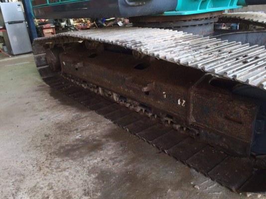 KOBELCO SK200-8 SUPER YN12 5,xxx ช ม รถสวยมากเดิมทั้งคัน พร้อมสมุดคู่มือการใช้รถ  เฟรมเดิมๆ สวยมาก เอกสารทะเบียน  สนใจ 0890854790