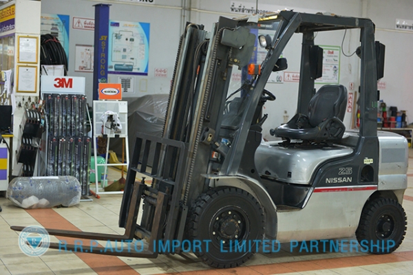 ขายรถโฟล์คลิฟท์มือสอง NISSAN รุ่น SB-LYL02 ราคา 315,000 บาท นำเข้าจากประเทศญี่ปุ่น 100\% ไม่เคยใช้งานในไทย