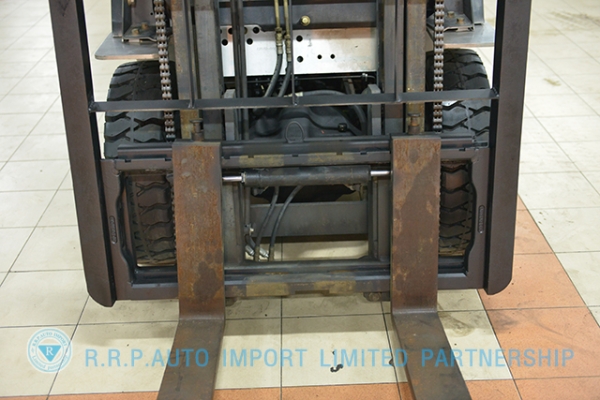 ขายรถโฟล์คลิฟท์มือสอง NISSAN รุ่น SB-LYL02 ราคา 315,000 บาท นำเข้าจากประเทศญี่ปุ่น 100\% ไม่เคยใช้งานในไทย