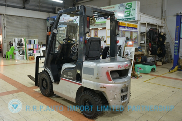 ขายรถโฟล์คลิฟท์มือสอง NISSAN รุ่น SB-LYL02 ราคา 315,000 บาท นำเข้าจากประเทศญี่ปุ่น 100\% ไม่เคยใช้งานในไทย