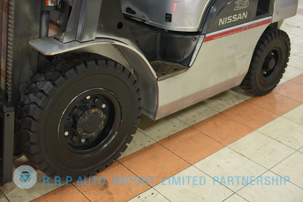 ขายรถโฟล์คลิฟท์มือสอง NISSAN รุ่น SB-LYL02 ราคา 315,000 บาท นำเข้าจากประเทศญี่ปุ่น 100\% ไม่เคยใช้งานในไทย