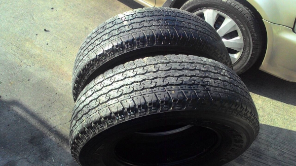 245/70R16 BRIDGESTONE DUELER H/T 840 มี 2 เส้น tel.081-427-3941ไอดีไลน์  autobot107