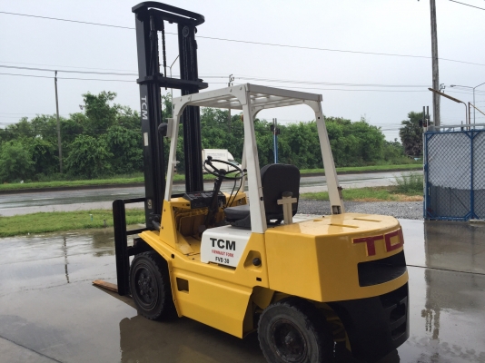 ขายรถฟอร์คลิฟต์ TCMรุ่นFVD30Z7 นำเข้าจากญี่ปุ่น ไม่เคยใช้งานในไทย มีใบอินวอย ยกได้3ตัน เสาสูง5เมตร ยางตัน4เส้น เครื่องดีเซลอีซูซุ4สูบ สภาพดีพร้อมใช้งาน