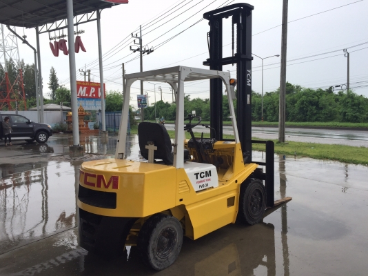 ขายรถฟอร์คลิฟต์ TCMรุ่นFVD30Z7 นำเข้าจากญี่ปุ่น ไม่เคยใช้งานในไทย มีใบอินวอย ยกได้3ตัน เสาสูง5เมตร ยางตัน4เส้น เครื่องดีเซลอีซูซุ4สูบ สภาพดีพร้อมใช้งาน