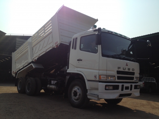 ขาย 10 ล้อ SUPERGREAT 6M70 380 แรงม้า กระบะดั้มพ์ดิน ยาว 6 เมตร กว้าง 2.50 เมตร สูง 1.50 เมตร รถเหมือนใหม่ พร้อมรับประกัน เครื่องเกียร์เฟืองท้าย ระบบไฟ