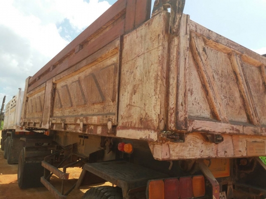 ขายรถบรรทุก 18 ล้อพ่วงแม่ลูกดัมพ์ ISUZU DECA 270 แรงม้าปี 2546 ลูกพ่วงสามมิตร 2 เพลาปี 2547 ราคา 1600000