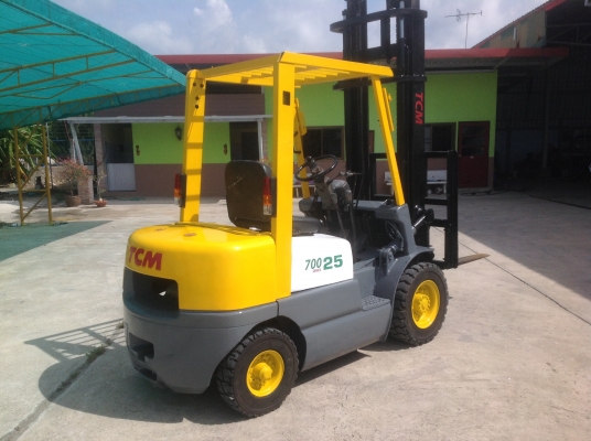 ขายรถฟอร์คลิฟต์TCMรุ่นFD25z5นำเข้าจากญี่ปุ่น ไม่เคยใช้งานในไทย มีใบอินวอย เครื่องดีเซลอีซูซุ4สูบ ยกได้2.5ตัน เสาสูง4เมตร ยางตัน4เส้น สภาพดีพร้อมใช้งาน  2.ขายรถฟอร์คลิฟต์TCMรุ่นFVD30z7นำเข้าจากญี่ปุ่น ไม่เคยใช้งานในไทย มีใบอินวอย เครื่องดีเซลอีซูซุ4สูบ ยกไ