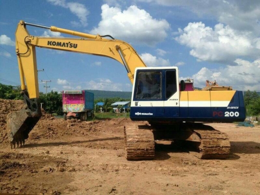 ขายโคมัตสุ PC200-5เอกสารไฟฟ้าครบ พร้อมใช้งานครับ