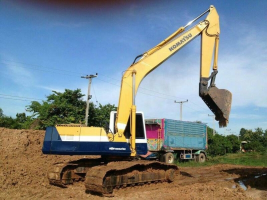 ขายโคมัตสุ PC200-5เอกสารไฟฟ้าครบ พร้อมใช้งานครับ ขายโคมัตสุ PC200-5เอกสารไฟฟ้าครบ พร้อมใช้งานครับ