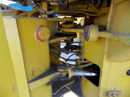 มาแล้วรถตัก KOMATSU 510 กรองคู่ มาแล้วรถตัก KOMATSU 510 กรองคู่