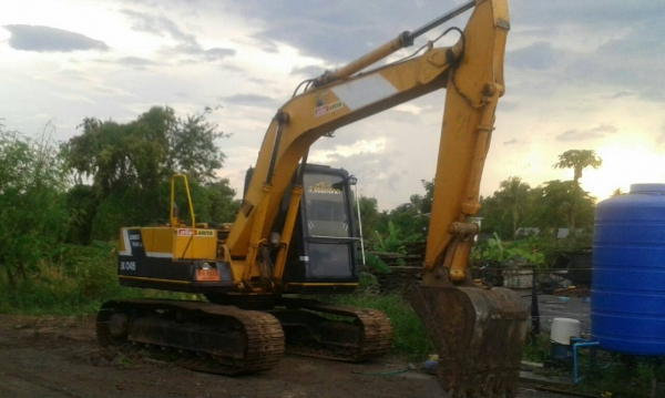 ขายรถแบคโฮ KOBELCO  SK045 - 120 Mark 2 โช่หนา เอวแน่น เครื่องดี ปั้มดี แอร์เย็น เอกสารเล่มทะเบียน ราคา 695,000 090-772-3710 090-772-3708