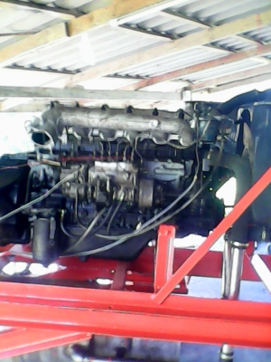 ขายเครื่องยนต์อิซุซุ6bd1พร้อมเกียร์ ฟิตใหม่แน่นไม่มีระบาย ข้อstd