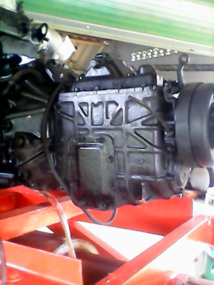 ขายเครื่องยนต์อิซุซุ6bd1พร้อมเกียร์ ฟิตใหม่แน่นไม่มีระบาย ข้อstd