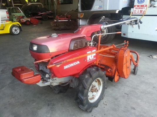 ขายรถไถเดินตาม Honda RF 11แรง พร้อมชุดตัดหญ้า