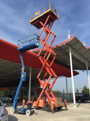 1.ขายรถกระเช้าUP-LIGHTมือสองญี่ปุ่น สูง6.10เมตร ใช้ไฟ24V ขาย85000บาท 2.ขายรถกระเช้า AICHIรุ่นSV120 สูง12เมตร เครื่องดีเซล พร้อมใช้งาน