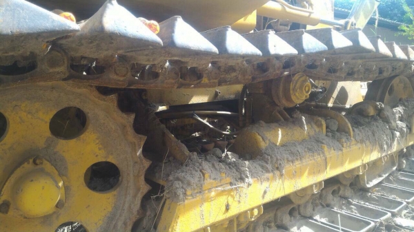 ขายครับ รถแทรกเตอร์ BD2G พร้อมใช้งานครับ