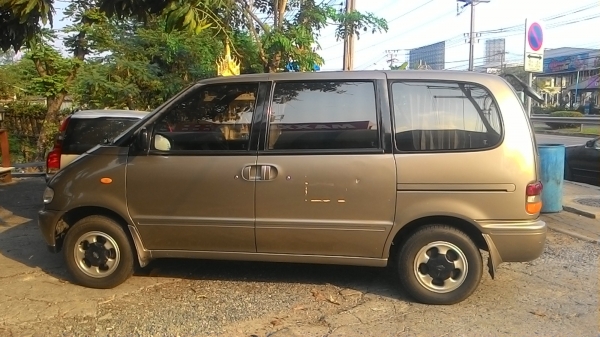 ขายNISSAN SERENA ขายNISSAN SERENA