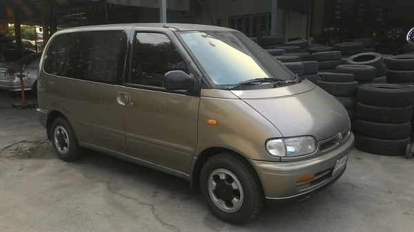 ขายNISSAN SERENA