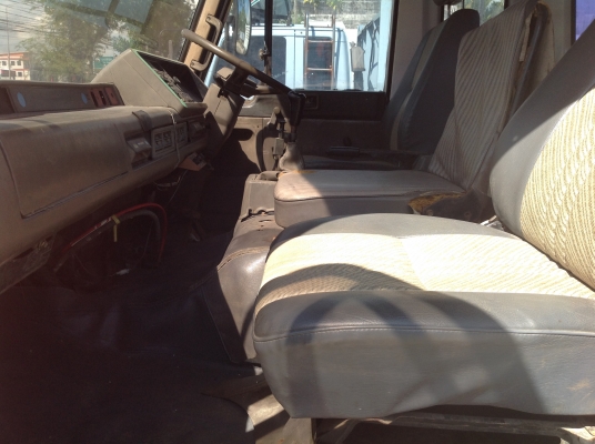 ขายสิบล้อ UD 230 ขายสิบล้อ UD 230