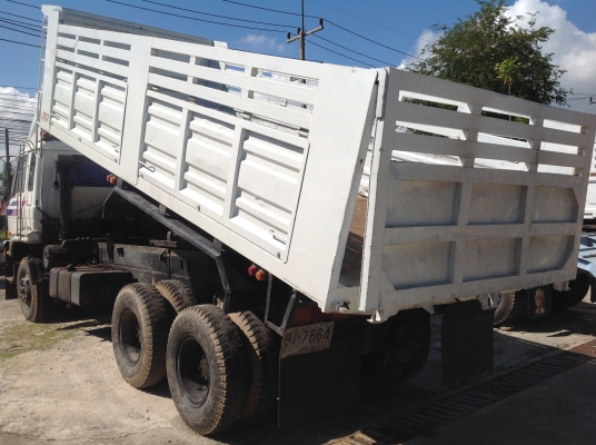 ขายสิบล้อ UD 230 ขายสิบล้อ UD 230