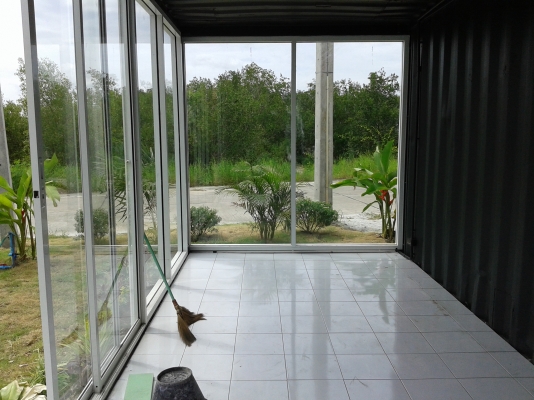 ตู้คอนเทรนเนอร์มือสอง