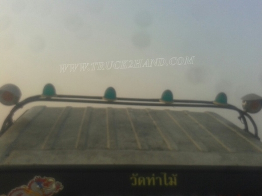 รถบรรทุกน้ำหรือรถดูดส้วม เป็นแทงค์สแตนเลสทั้งลูก ถังจุ 4,000 ลิตร