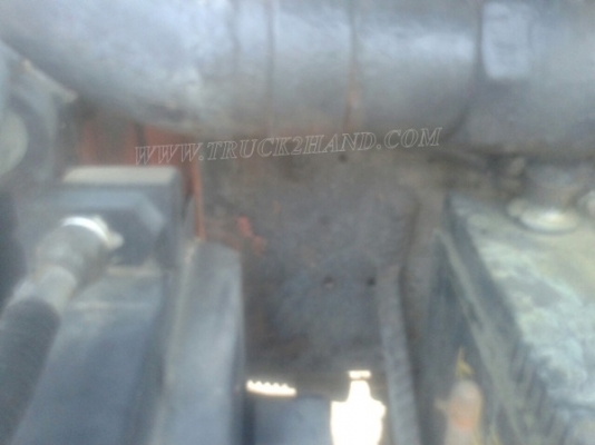 รถบรรทุกน้ำหรือรถดูดส้วม เป็นแทงค์สแตนเลสทั้งลูก ถังจุ 4,000 ลิตร