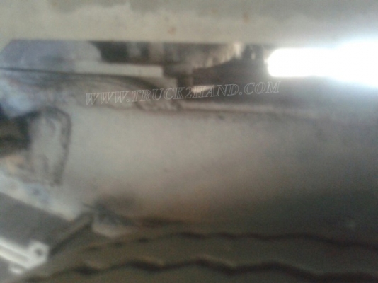 รถบรรทุกน้ำหรือรถดูดส้วม เป็นแทงค์สแตนเลสทั้งลูก ถังจุ 4,000 ลิตร