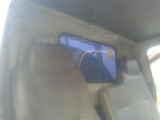 รถบรรทุกน้ำหรือรถดูดส้วม เป็นแทงค์สแตนเลสทั้งลูก ถังจุ 4,000 ลิตร