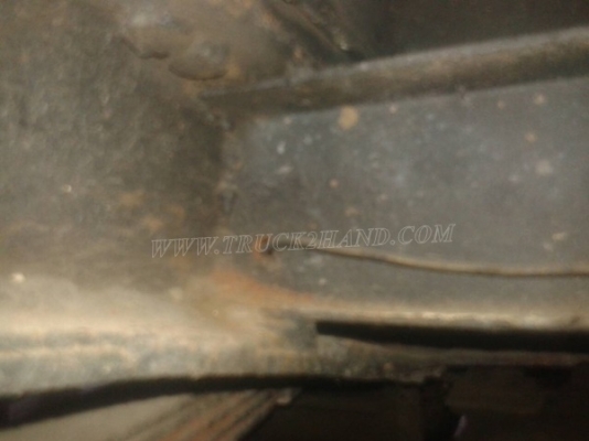 รถบรรทุกน้ำหรือรถดูดส้วม เป็นแทงค์สแตนเลสทั้งลูก ถังจุ 4,000 ลิตร