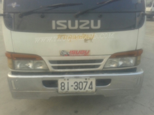 รถบรรทุกน้ำหรือรถดูดส้วม เป็นแทงค์สแตนเลสทั้งลูก ถังจุ 4,000 ลิตร