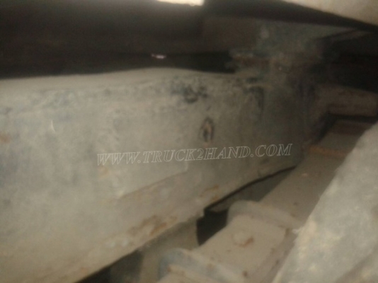 รถบรรทุกน้ำหรือรถดูดส้วม เป็นแทงค์สแตนเลสทั้งลูก ถังจุ 4,000 ลิตร