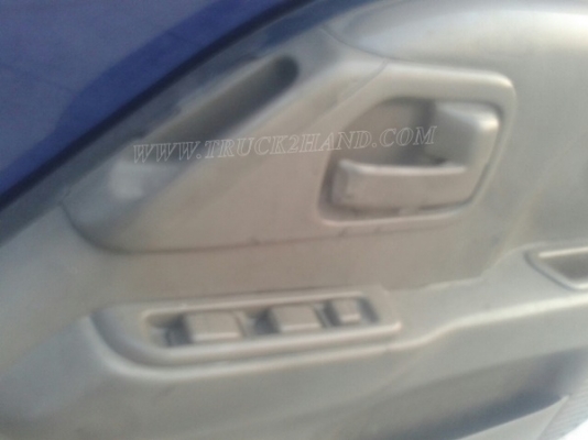 รถบรรทุกน้ำหรือรถดูดส้วม เป็นแทงค์สแตนเลสทั้งลูก ถังจุ 4,000 ลิตร