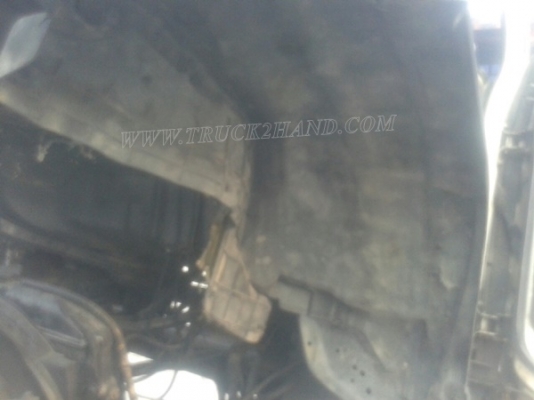 รถบรรทุกน้ำหรือรถดูดส้วม เป็นแทงค์สแตนเลสทั้งลูก ถังจุ 4,000 ลิตร