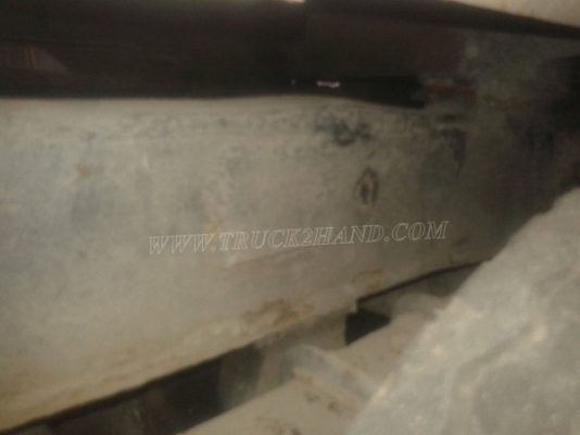 รถบรรทุกน้ำหรือรถดูดส้วม เป็นแทงค์สแตนเลสทั้งลูก ถังจุ 4,000 ลิตร