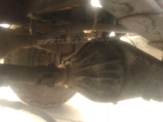 รถบรรทุกน้ำหรือรถดูดส้วม เป็นแทงค์สแตนเลสทั้งลูก ถังจุ 4,000 ลิตร