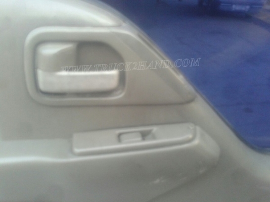 รถบรรทุกน้ำหรือรถดูดส้วม เป็นแทงค์สแตนเลสทั้งลูก ถังจุ 4,000 ลิตร