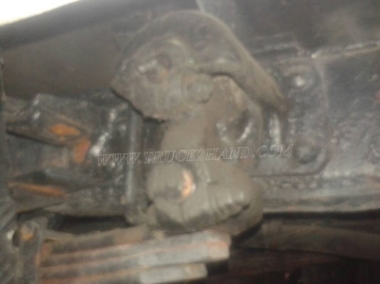 รถบรรทุกน้ำหรือรถดูดส้วม เป็นแทงค์สแตนเลสทั้งลูก ถังจุ 4,000 ลิตร