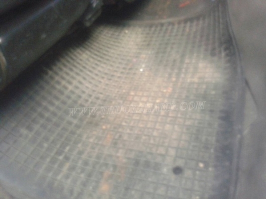 รถบรรทุกน้ำหรือรถดูดส้วม เป็นแทงค์สแตนเลสทั้งลูก ถังจุ 4,000 ลิตร