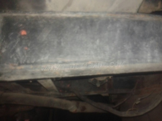 รถบรรทุกน้ำหรือรถดูดส้วม เป็นแทงค์สแตนเลสทั้งลูก ถังจุ 4,000 ลิตร