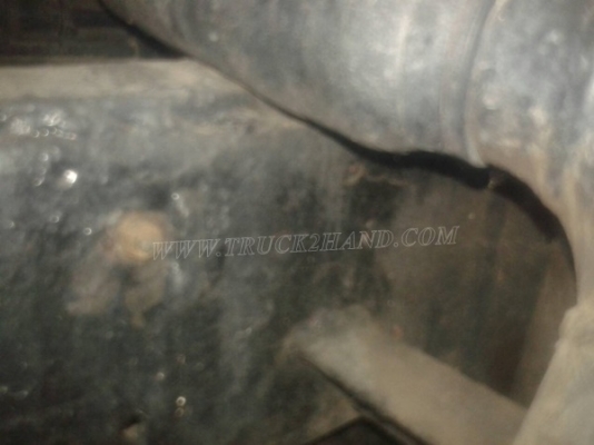 รถบรรทุกน้ำหรือรถดูดส้วม เป็นแทงค์สแตนเลสทั้งลูก ถังจุ 4,000 ลิตร