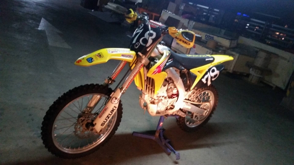 ขายมอเตอร์ครอสซูซูกิ