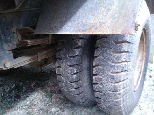 รถอีซูซุ 6 ล้อดั้ม NQR 175 แรงม้า. ปี 50.  ( รถวิ่ง 22x,xxx กม. )     สนใจติดต่อ  081 - 6079515