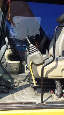 ขาย cat 320d. Made in japan เครื่องแน่น ช่วงล่างเปลี่ยนใหม่ ออกห้าง เจ้าของขายเอง ขาย cat 320d. Made in japan เครื่องแน่น ช่วงล่างเปลี่ยนใหม่ ออกห้าง เจ้าของขายเอง